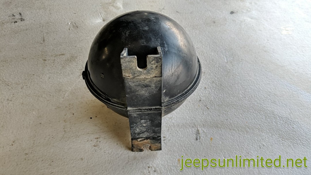 Cherokee XJ Cruise Speed Control Vacuum Canister Front Bumper Ball