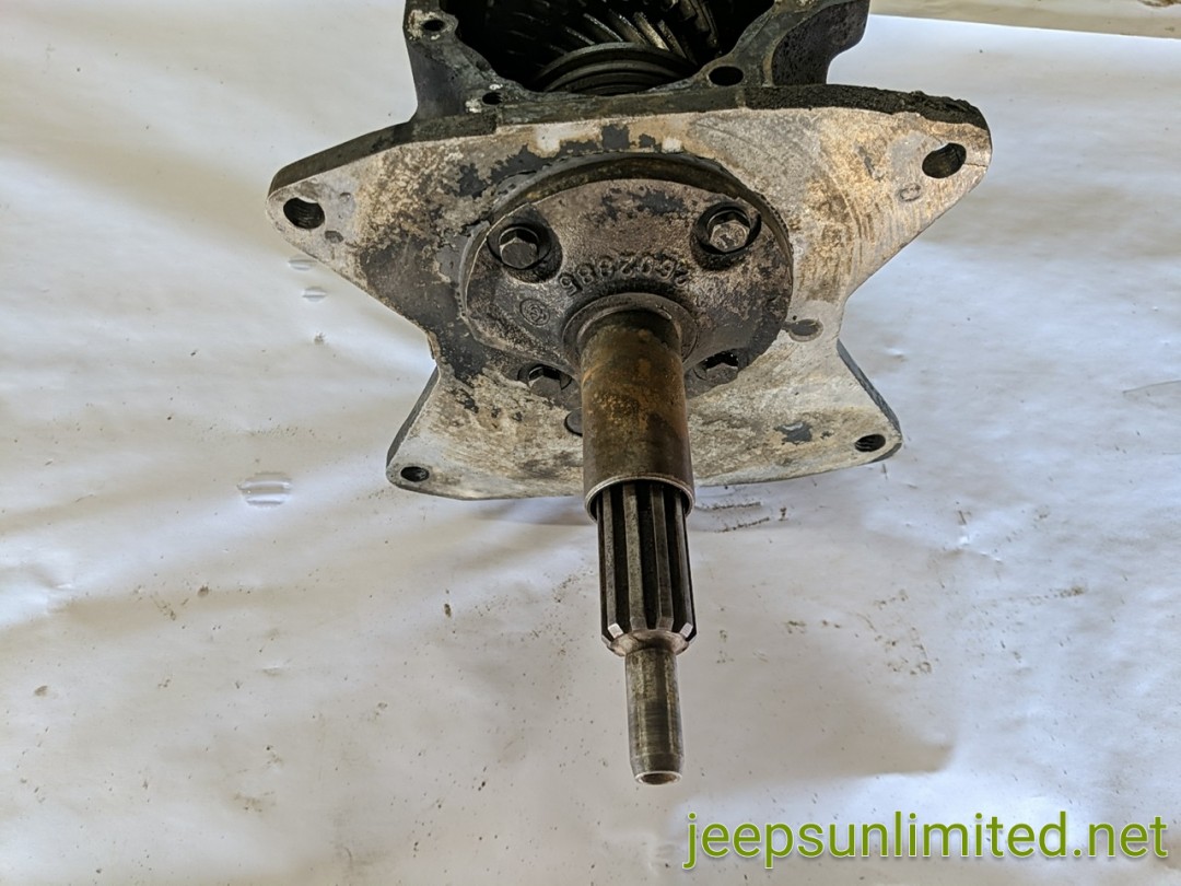 CJ T176 4 Speed Manual Transmission 2604203 19761986 Parts Breakers