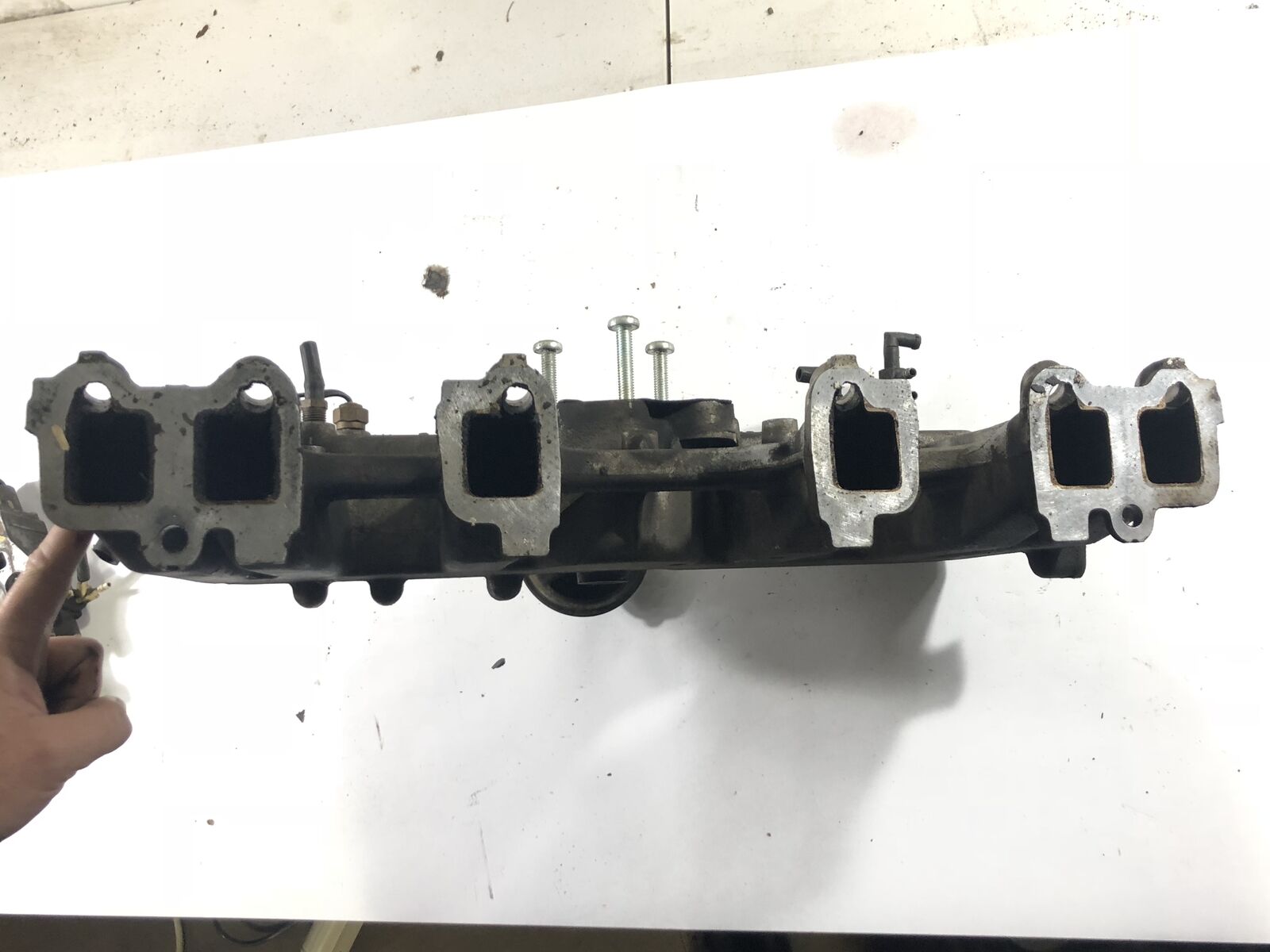 Jeep Air Intake Manifold Renix 4.0L 6 Cylinder 8790 XJ MJ EF8933002872