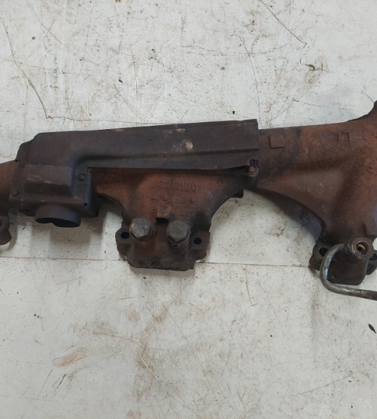 OEM Exhaust Manifold Right Jeep Wagoneer 304 V8 3210160