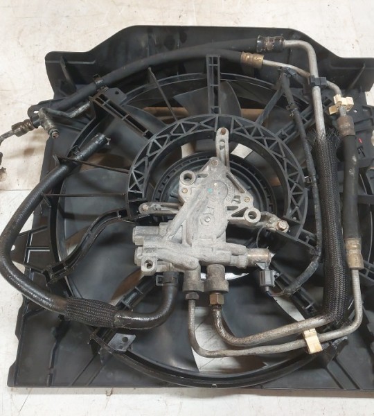 Grand Cherokee WJ 4.7L V8 3 Pin Hydraulic Cooling Fan 52079986AE 1999-2004